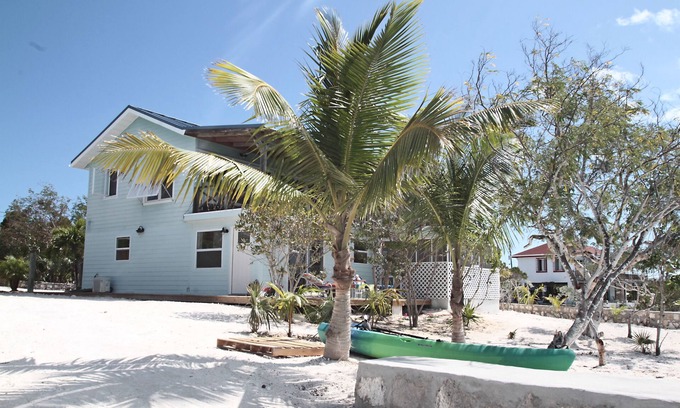 George Town House | Beachfront Bliss at Bonefish Bella Vista with Pool Access