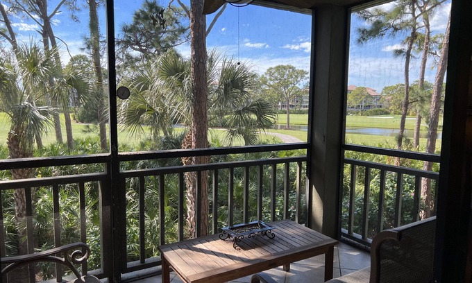 Bonita Bay Condo | Bonita Bay Condo: Oceanfront Views & Poolside Relaxation