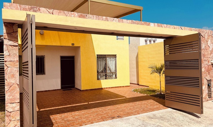 Merida Municipality House | Bonita Casa Vacacional en Las Americas, Mérida