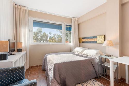 Pedregalejo Playa Apartment | Cozy Studio at Playa Los Baños del Carmen Awaits You