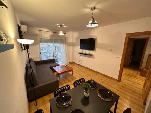 La Zubia Apartment | Convenient Stay Just 15 Minutes from Granada