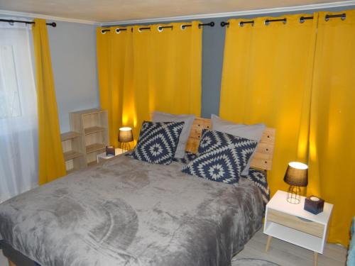 Saint-Jean-de-Maurienne Apartment | Bonne Nouvelle: Guest Rated 9.1 with Family-Friendly Amenities