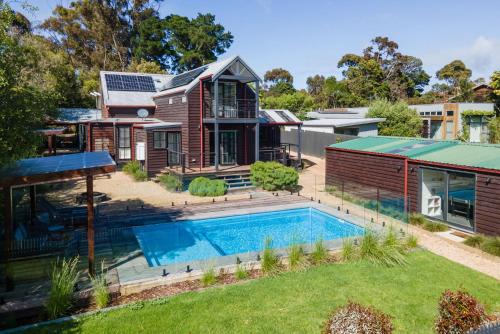 Somers House | Relax at Somers Pool Park and Beach Retreat for Families
