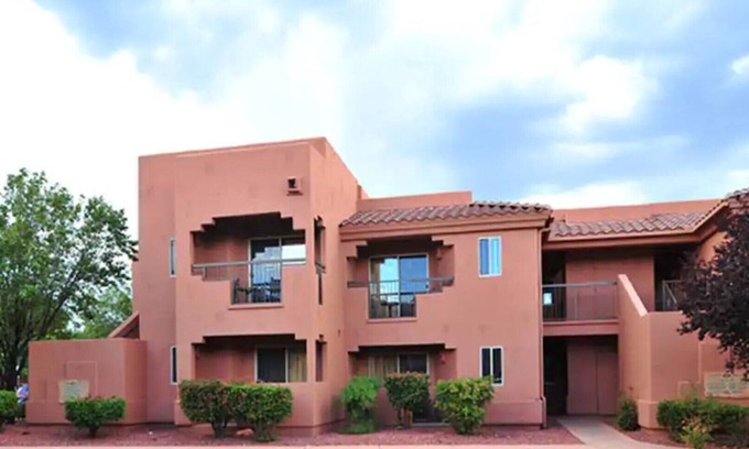 West Sedona Resort | Discover HVC Sedona Summit Resort - Guest Rated 10/10!