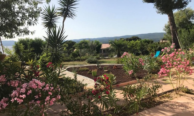 La Madrague Apartment | Experience Family-Friendly Stays at Boost Your Immo Superbellevue