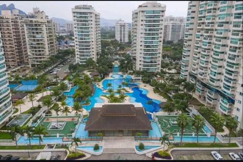 Jacarepagua Apartment | Unforgettable Stay at Bora Bora Barra Resort with Pool & Hot Tub