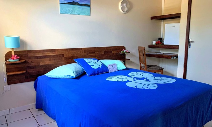 Bora Bora Apartment | Relax at BORA - Holiday's Standard Bedroom with Pool & Spa