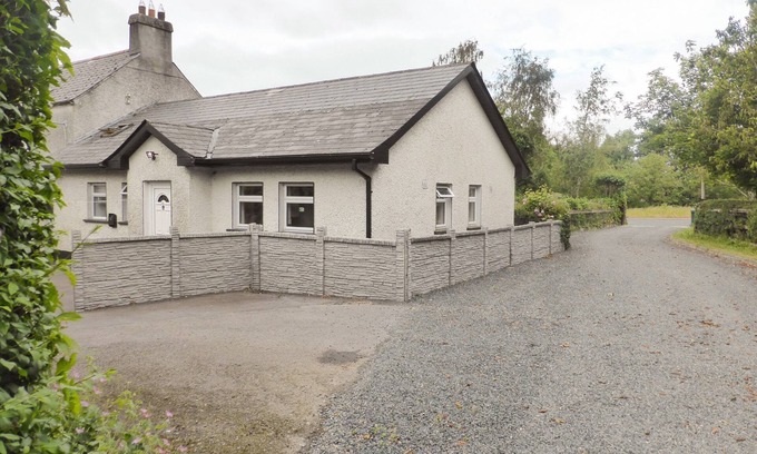 Naas Cottage | Family Friendly Borahard Lodge in Newbridge, County Kildare