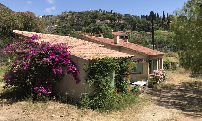 La Fossette House | Oceanfront Escape at Bord de Plage - Guest Rated 9.8