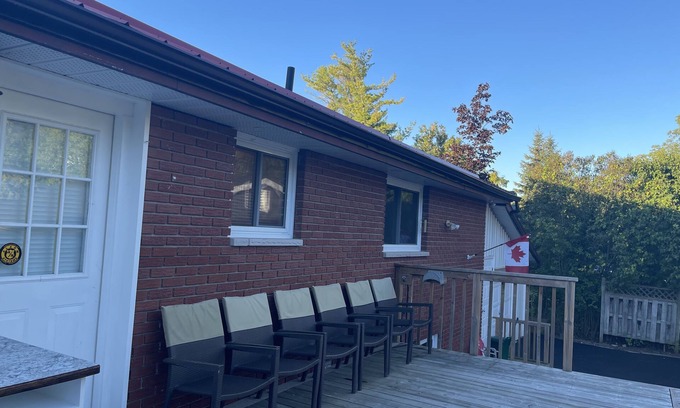 Campbellford Cottage | Experience Scenic Views by the Trent Severn Waterway