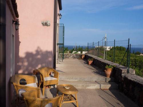 Santa Tecla House | Discover Borghetto Mare e Limoni - Oceanfront Retreat