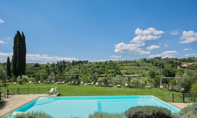 Grassina Apartment | Borgo Bottaia apartment Fireplace 5 beds