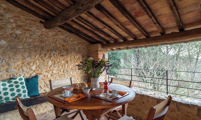 Simignano House | Discover Borgo dei Fondi: Guest Rated 9.8 with Free Wi-Fi