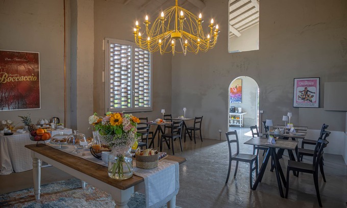 Cortona Hotel | Experience Borgo Elissa: Top-Rated Stay with Pool & Spa