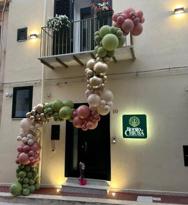 Cinisi House | Guest Rated 9.5: Borgo La Chiusa with Hot Tub & Kitchen