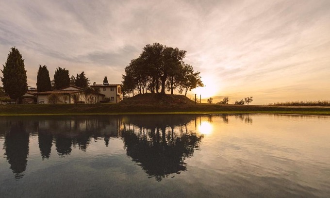 Gambassi Terme Apartment | Discover Borgo Le Colline: 4-Star Agriturismo Retreat