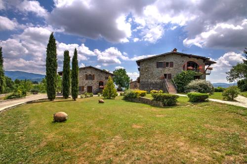 Pratovecchio House | Discover Borgo Romena: Pet-Friendly with Ocean View Pool