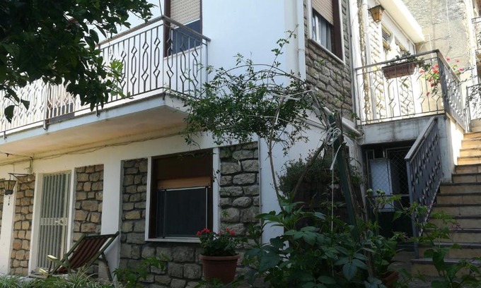 Basico House | Pet-Friendly Getaway at Borgo San Biagio with Breakfast