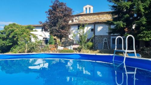 Figline e Incisa Valdarno House | Discover Borgo San Michele: Pet-Friendly Retreat in Tuscany