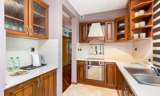 Libertow Apartment | Cozy Borkowska Apartment with Kitchen & Breakfast Included