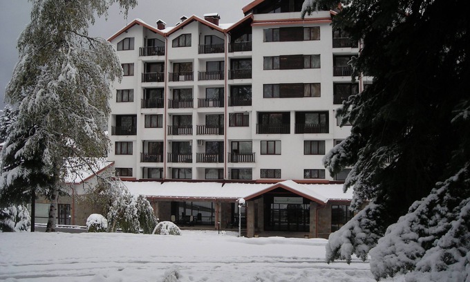 Borovets Condo | Cozy Borovets Gardens Chalet: Steps from Slopes & Spa