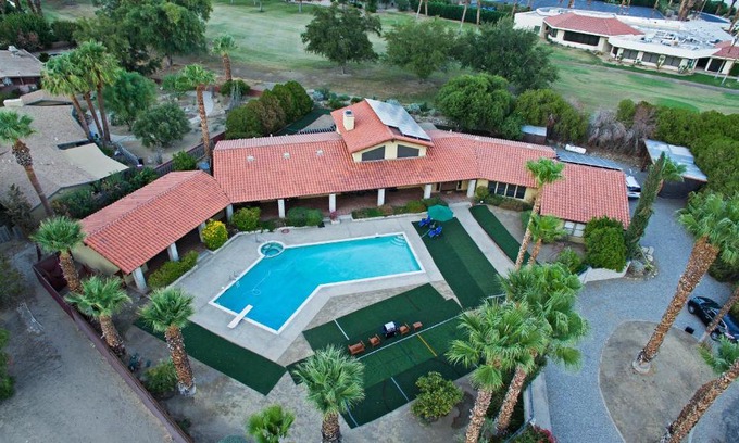 Borrego Springs House | Cozy Holiday Homes with Pool and Spa in California, USA