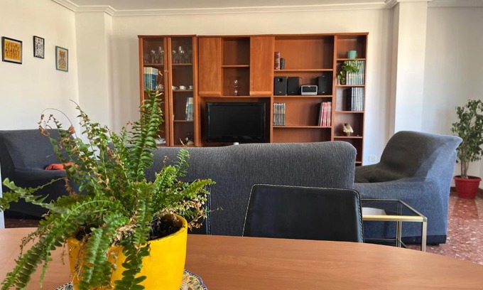 Burriana Apartment | Discover Borriana Bonica: 4-Star Child-Friendly Retreat