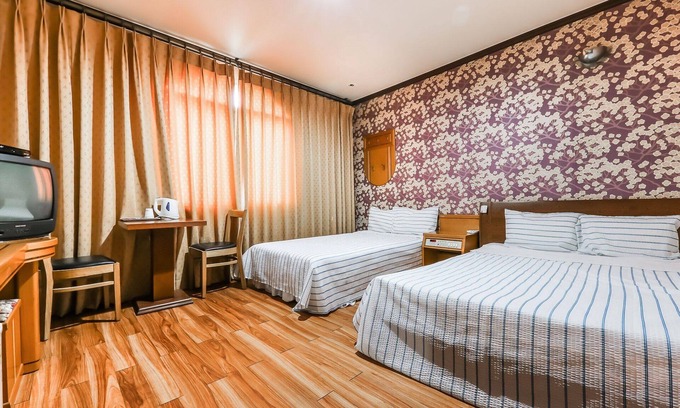 Holmoe Hotel | Eco-Friendly Boryeong Beach Hotel with Breakfast Included