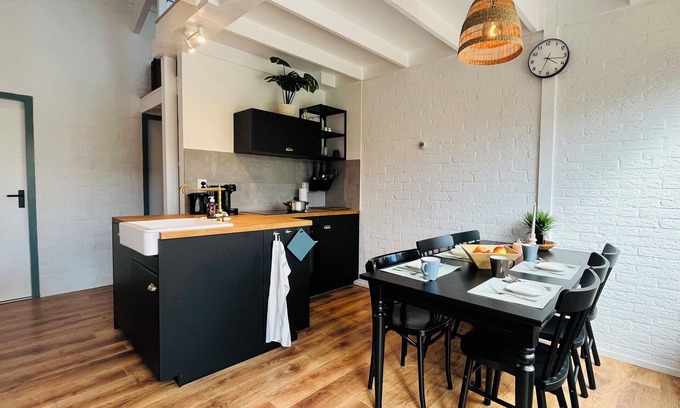 Biddinghuizen House | Cozy Bos Water Huisje Veluwemeer - Family Retreat by Nature
