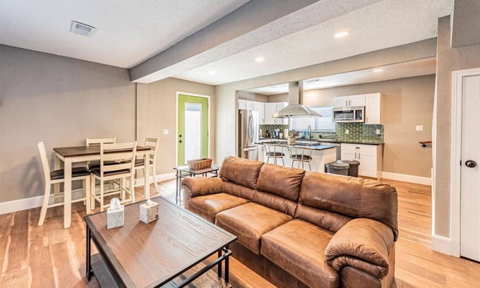 Los Griegos House | Discover Bosque Bungalow A: 2 Bedroom Retreat with Spa