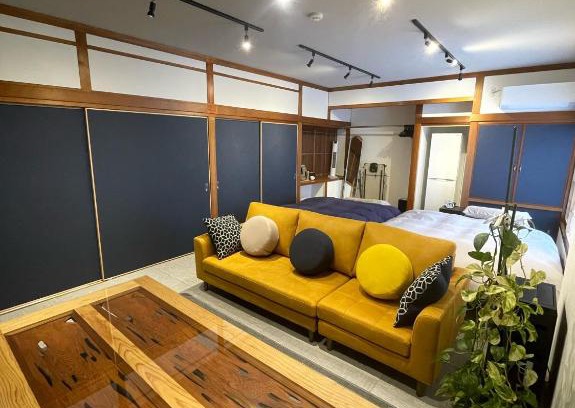Kirishima House | Experience Boss'sHouse: Exclusive Pet-Friendly Getaway