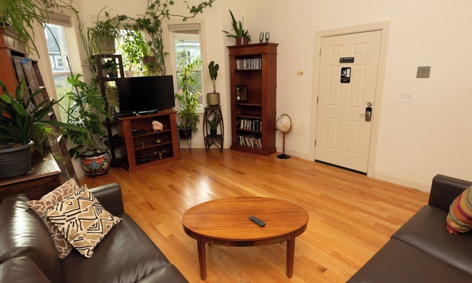Egleston Square Apartment | Cozy 2 Bedroom Jamaica Plain with Parking & Fast WiFi