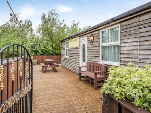 Staithes House | Pet-Friendly Retreat at Bosuns Rest - 4-Star Excellence