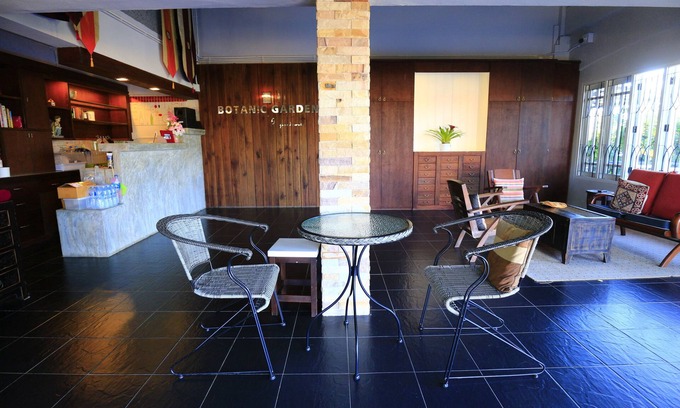 Pua House | Charming Stay at Botanic Garden Nan Guest House, Rated 8.8