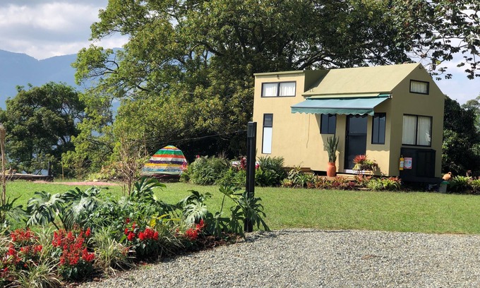 Copacabana House | Discover Botanico Glamping Hotel: Pet-Friendly Retreat