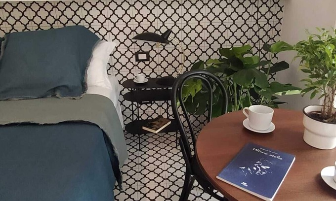 Historical Downtown Salerno Apartment | Elegant Botteghelle14 Suites in Historic City Center