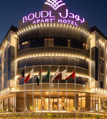 Buraydah Hotel | Discover Boudl Al Rawdah: Oceanfront Retreat with Pool