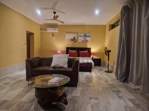 Mangochi Resort | Bougainvillea Beach Villa