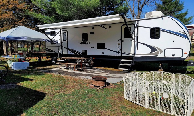 Town of Wappinger House | Bougie Bessie: Pet-Friendly Paradise with Ocean Views