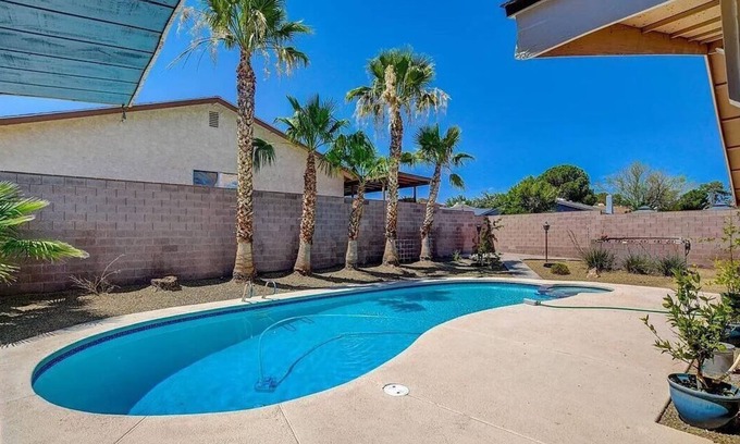Boulder City House | Ultimate Boulder Pool House with Ocean View & Free Wi-Fi