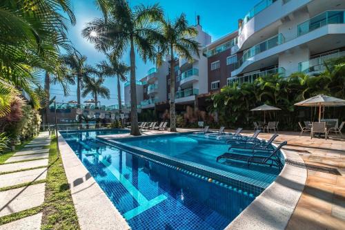 Centro Apartment | Discover Boulevard 222D: Luxury Apartment in Bombinhas