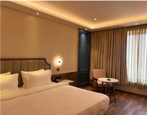 Nadiad Resort | Elegant Boulevard 9 Resort & Spa with Oceanfront Views