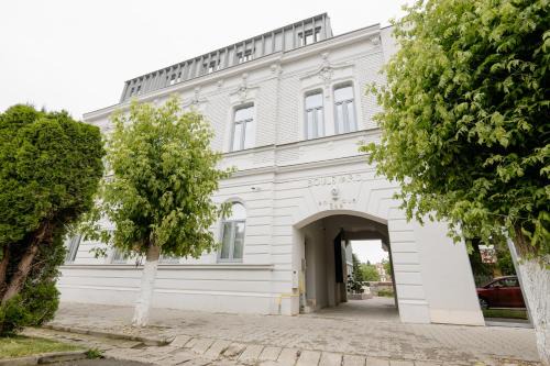 Blaj Apartment | Cozy Boulevard Boutique B&B - Perfect for Families