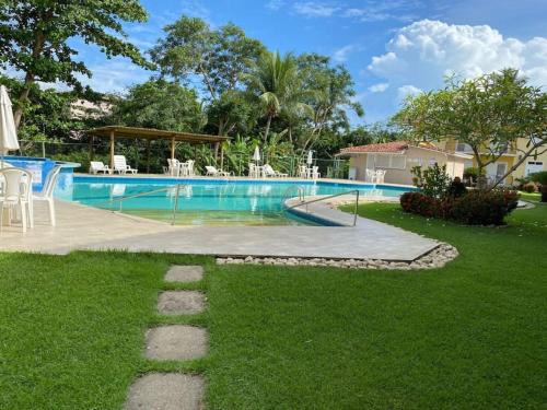 Taperapua Beach Apartment | Oceanfront Boulevard da Praia Apart Hotel in Porto Seguro