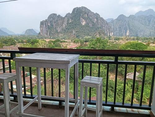 Vang Vieng Hotel | Riverside Retreat at Bountang Hotel - Rated 9.9/10!