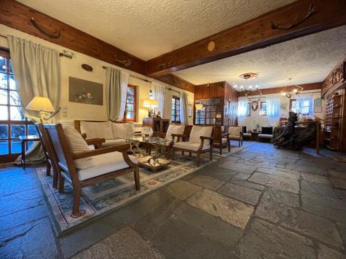 Konitsa Hotel | Discover Bourazani Wild Life Resort: Oceanfront Retreat