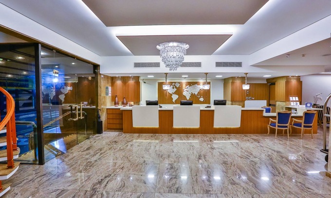 Gonzaga Resort | Explore Bourbon Santos Convention Hotel: Family-Friendly Stay