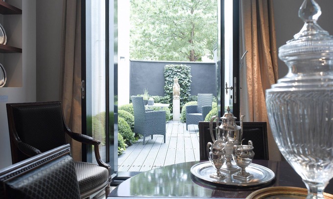 Wyck Hotel | Elegant Bourgogne Suite in Maastricht with Spa & Breakfast