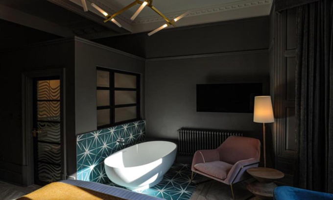 Kelvinbridge Hotel | Discover Boutique 50: A Family-Friendly 4-Star Retreat
