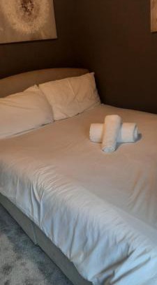 Galway House | Stylish Boutique Guest House with Kitchen Amenities